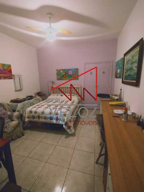 Apartamento à venda com 4 quartos, 220m² - Foto 15