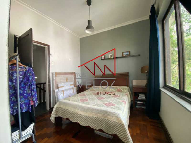 Casa à venda com 5 quartos, 300m² - Foto 9