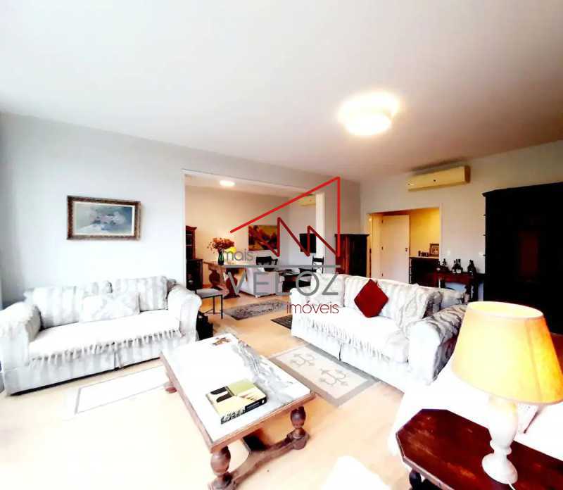 Apartamento à venda com 3 quartos, 216m² - Foto 9