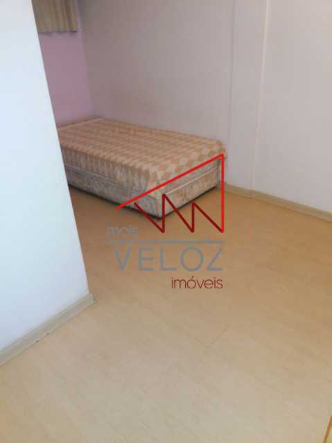 Apartamento à venda com 2 quartos, 70m² - Foto 15