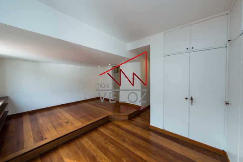 Cobertura à venda com 3 quartos, 318m² - Foto 10