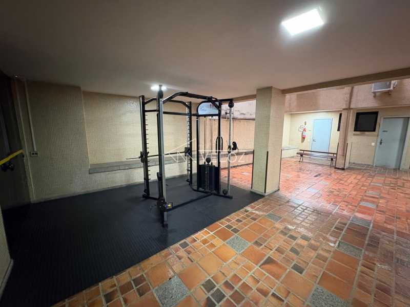 Apartamento à venda com 3 quartos, 104m² - Foto 19