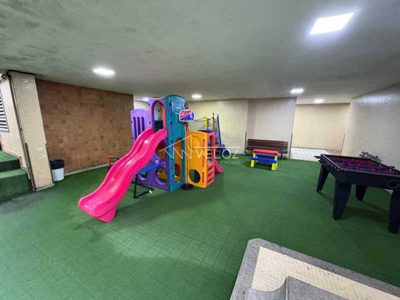Apartamento à venda com 3 quartos, 104m² - Foto 20