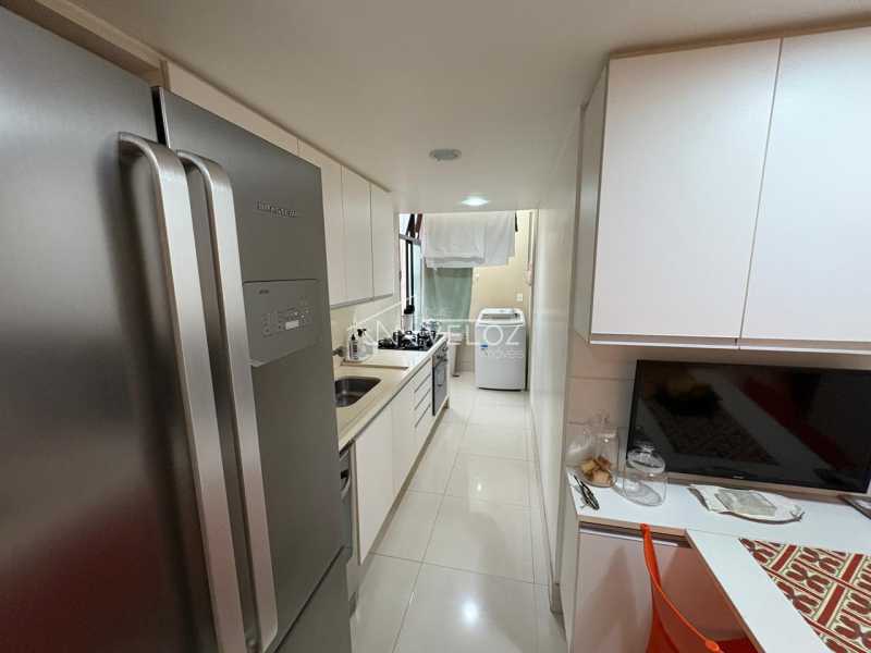 Apartamento à venda com 3 quartos, 104m² - Foto 12
