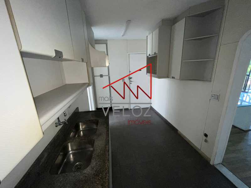 Apartamento à venda com 4 quartos, 126m² - Foto 23