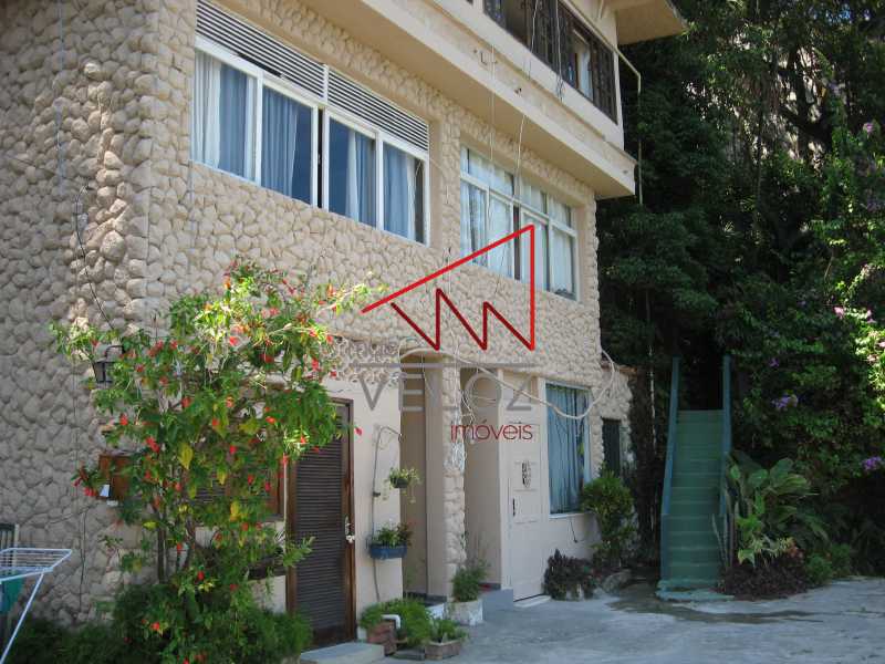 Casa à venda com 19 quartos, 900m² - Foto 2