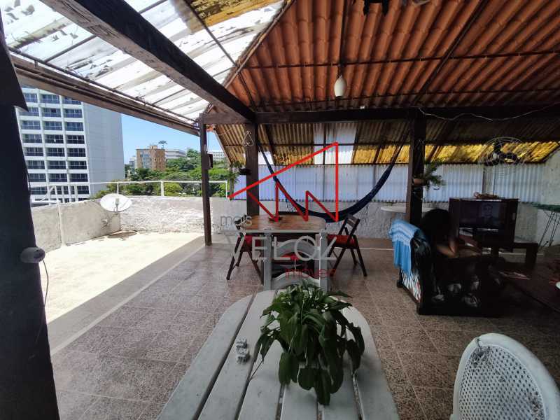 Casa à venda com 19 quartos, 900m² - Foto 10