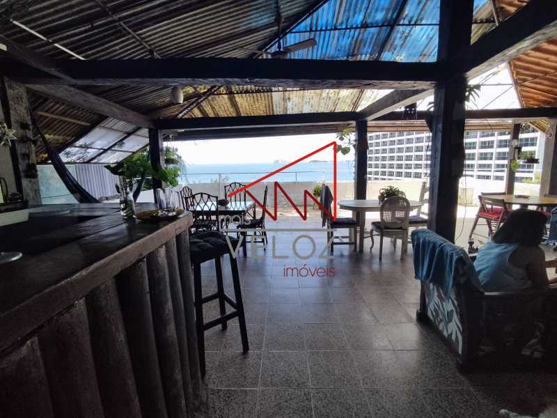 Casa à venda com 19 quartos, 900m² - Foto 11