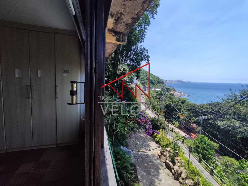 Casa à venda com 19 quartos, 900m² - Foto 13