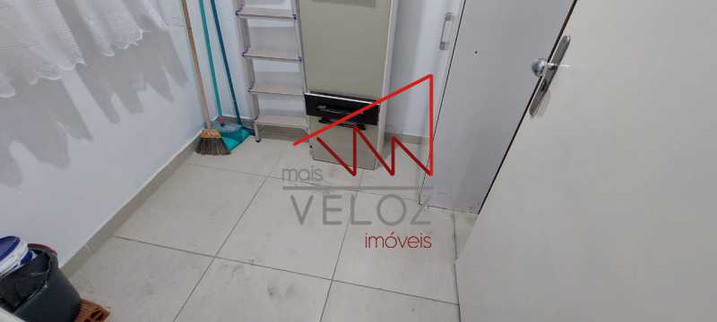 Apartamento à venda com 1 quarto, 40m² - Foto 28