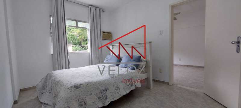 Apartamento à venda com 1 quarto, 40m² - Foto 13