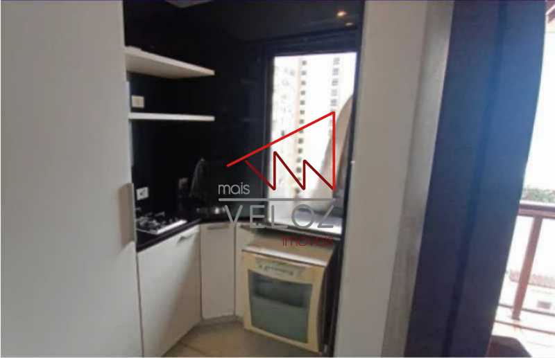 Apartamento à venda com 2 quartos, 82m² - Foto 2