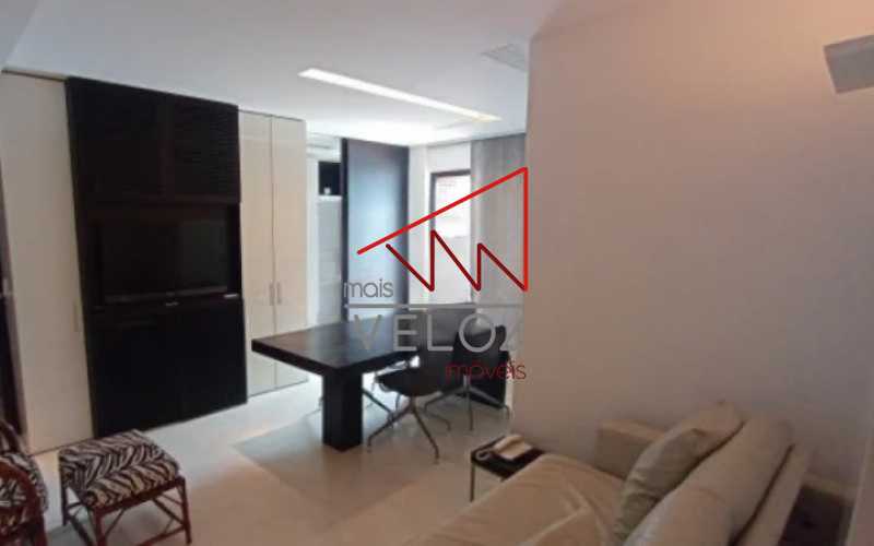 Apartamento à venda com 2 quartos, 82m² - Foto 4