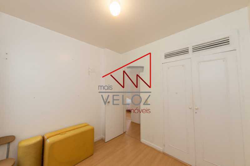 Apartamento à venda com 3 quartos, 76m² - Foto 9