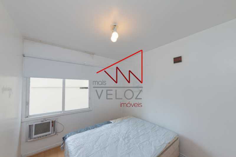 Apartamento à venda com 3 quartos, 76m² - Foto 13