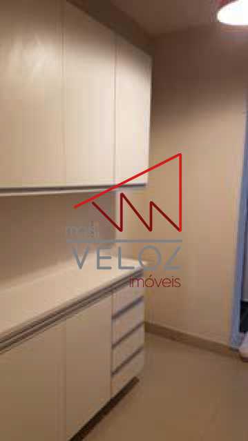 Casa à venda com 13 quartos, 105m² - Foto 15