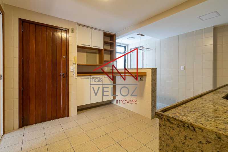 Apartamento à venda com 2 quartos, 88m² - Foto 11