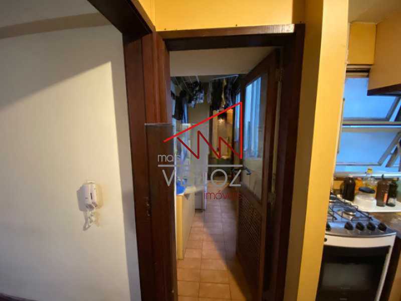 Cobertura à venda com 3 quartos, 210m² - Foto 16