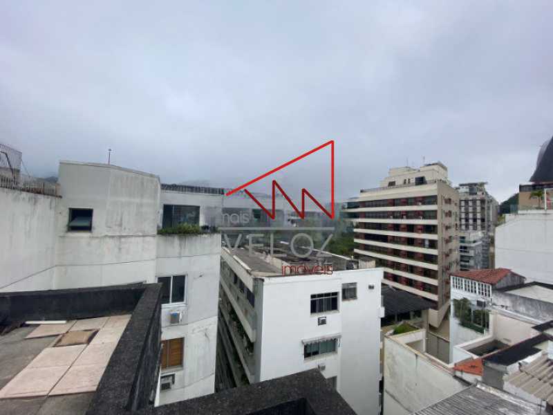 Cobertura à venda com 3 quartos, 210m² - Foto 25