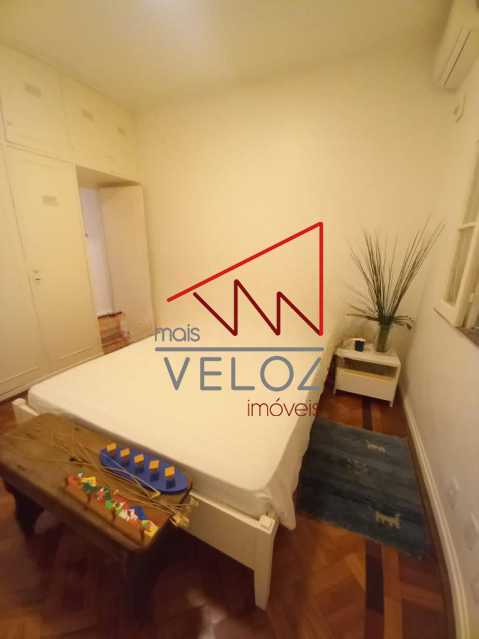 Apartamento à venda com 3 quartos, 95m² - Foto 12