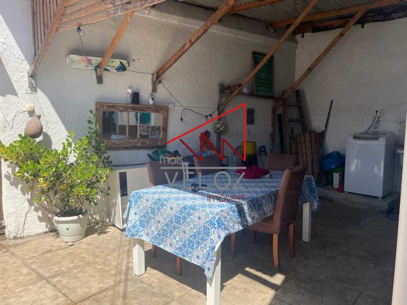 Casa à venda com 3 quartos, 170m² - Foto 4