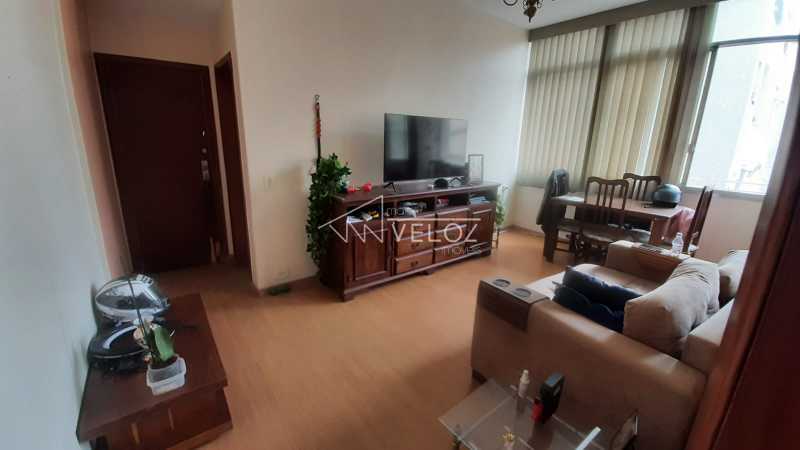 Apartamento à venda com 2 quartos, 65m² - Foto 11