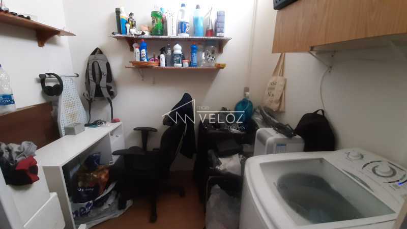 Apartamento à venda com 2 quartos, 65m² - Foto 14