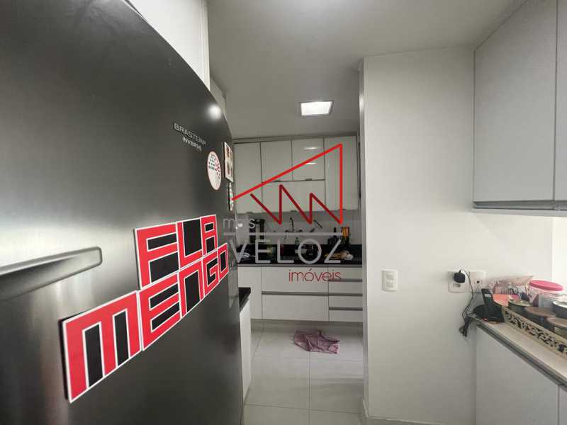 Apartamento à venda com 2 quartos, 82m² - Foto 5