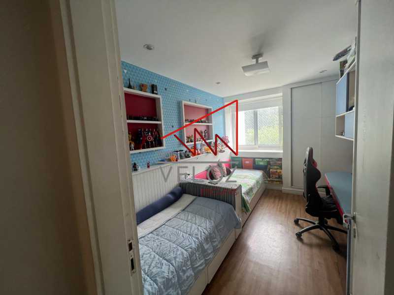 Apartamento à venda com 2 quartos, 82m² - Foto 9