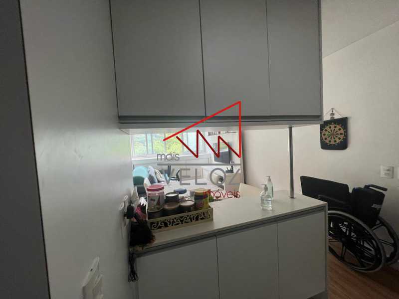 Apartamento à venda com 2 quartos, 82m² - Foto 3