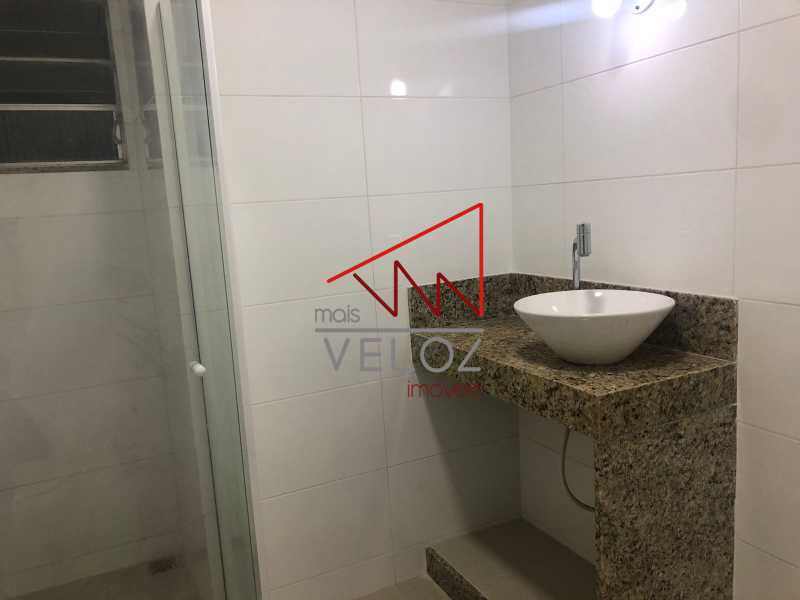 Apartamento à venda com 2 quartos, 70m² - Foto 16