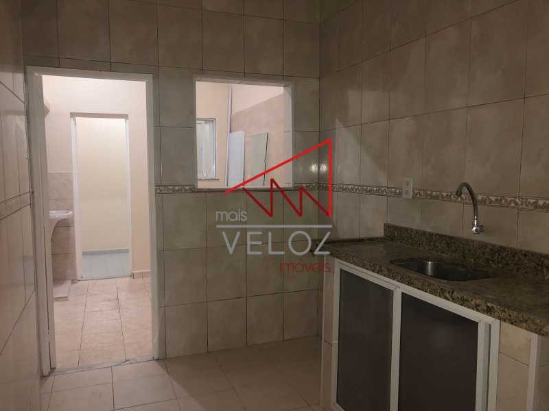 Apartamento à venda com 2 quartos, 70m² - Foto 19