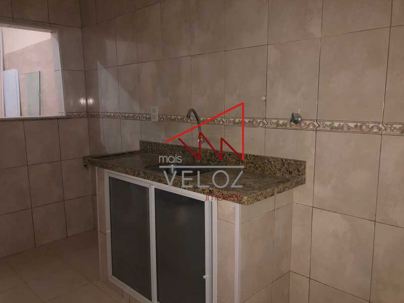 Apartamento à venda com 2 quartos, 70m² - Foto 20