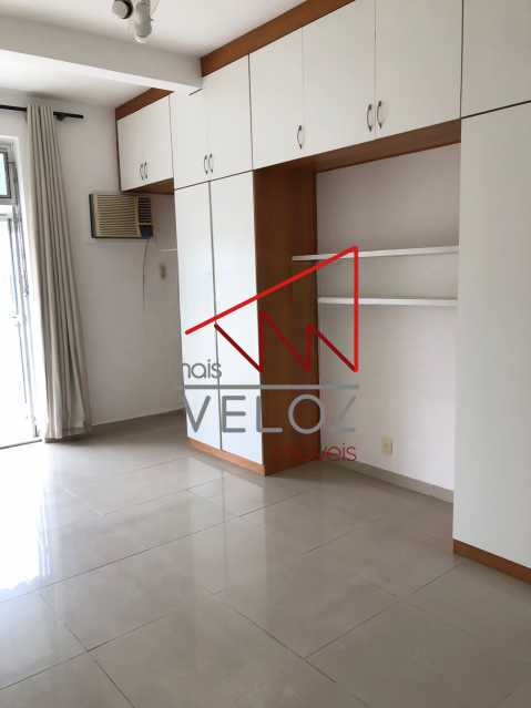 Cobertura à venda com 2 quartos, 60m² - Foto 9