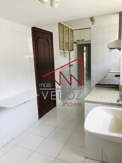 Cobertura à venda com 2 quartos, 60m² - Foto 16