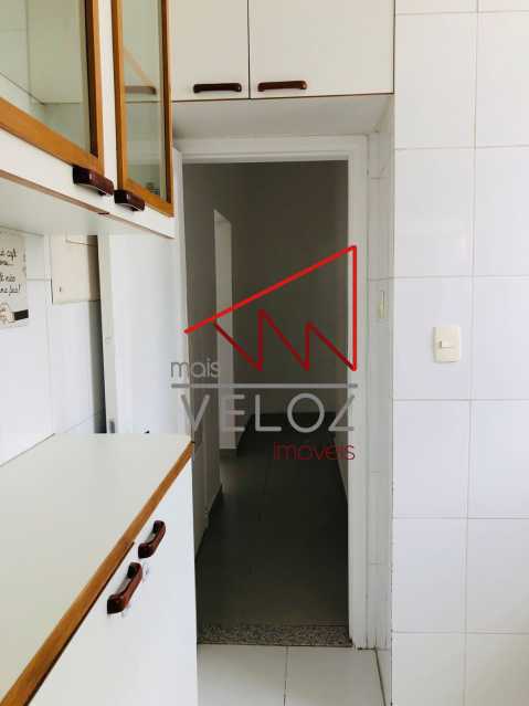 Cobertura à venda com 2 quartos, 60m² - Foto 18