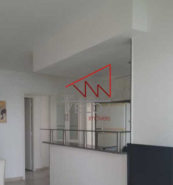 Apartamento à venda com 2 quartos, 81m² - Foto 3