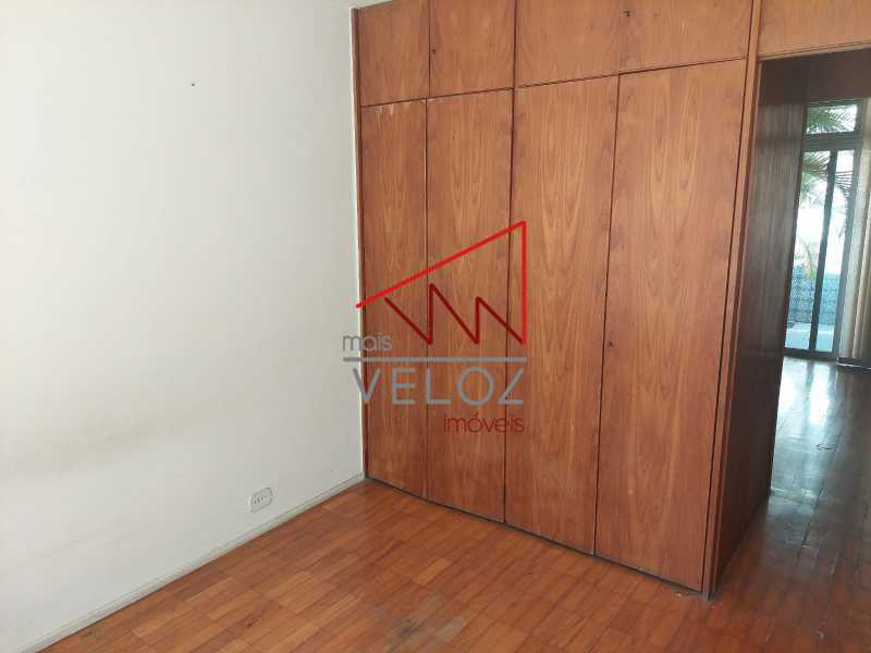 Apartamento à venda com 2 quartos, 131m² - Foto 8