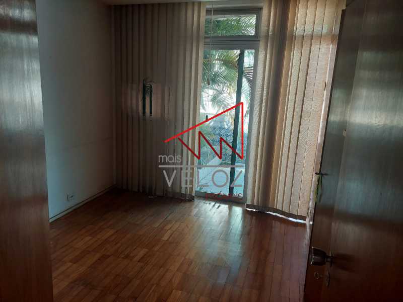 Apartamento à venda com 2 quartos, 131m² - Foto 9