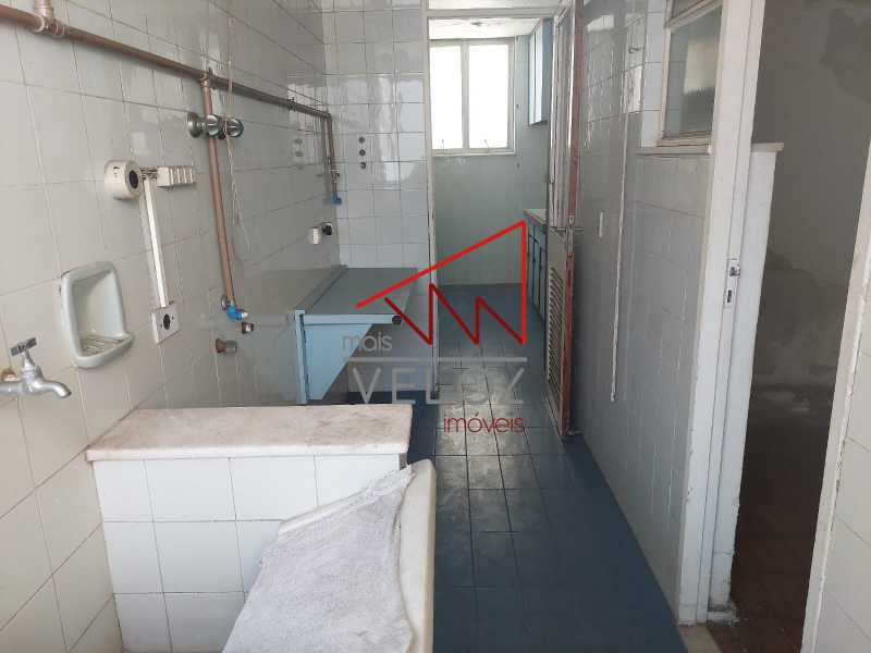 Apartamento à venda com 2 quartos, 131m² - Foto 17