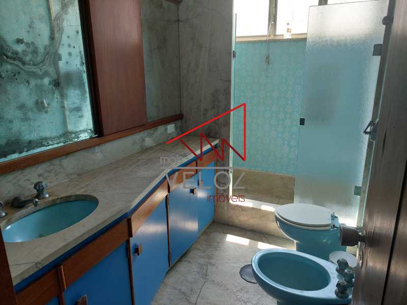 Apartamento à venda com 2 quartos, 131m² - Foto 20