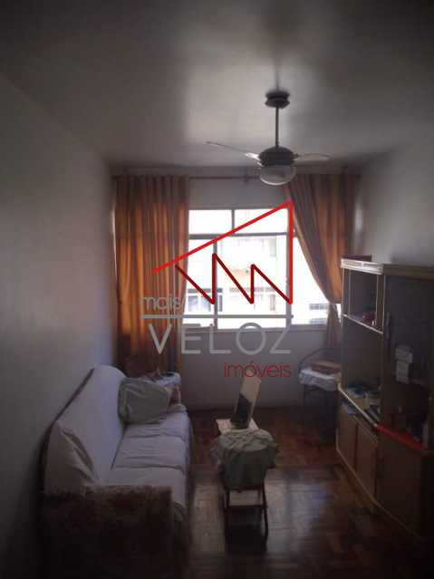 Apartamento à venda com 1 quarto, 60m² - Foto 14