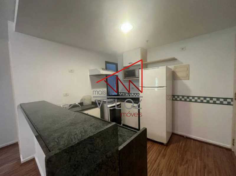 Apartamento à venda com 1 quarto, 62m² - Foto 11