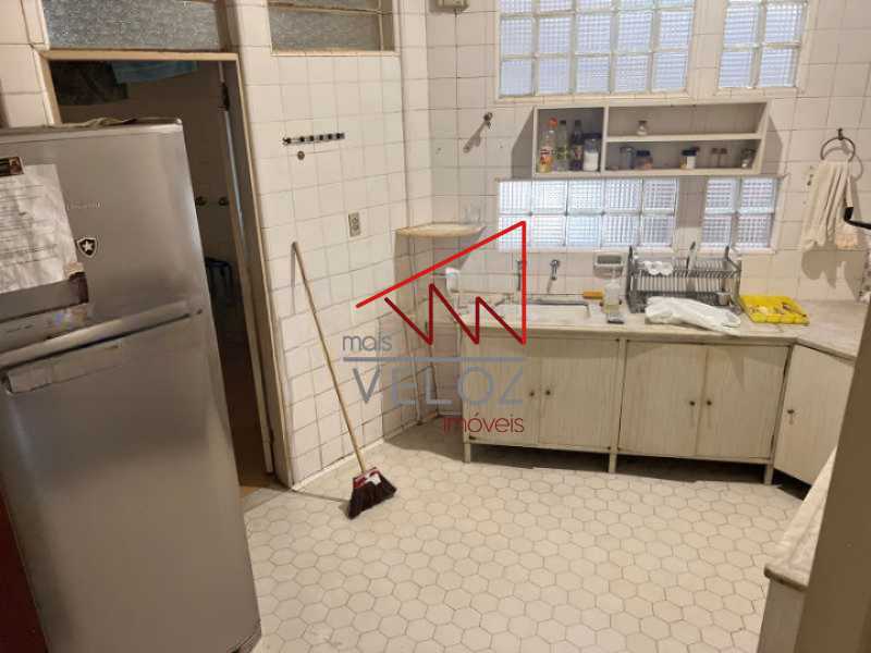 Apartamento à venda com 4 quartos, 223m² - Foto 20