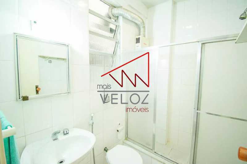 Apartamento à venda com 2 quartos, 65m² - Foto 18