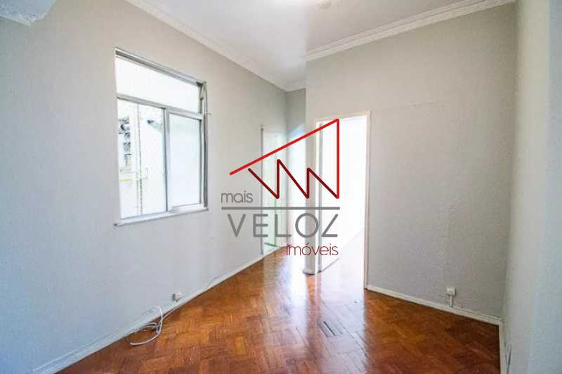 Apartamento à venda com 2 quartos, 65m² - Foto 1