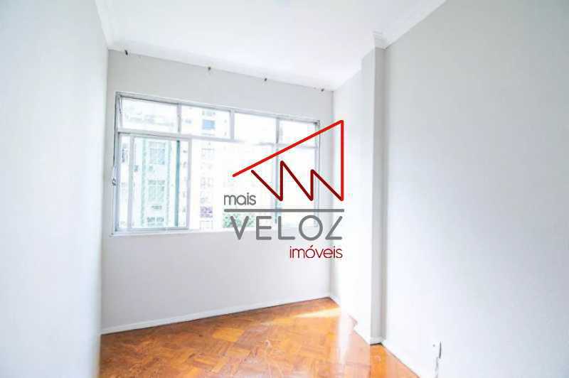 Apartamento à venda com 2 quartos, 65m² - Foto 11