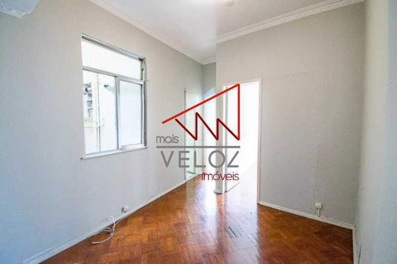 Apartamento à venda com 2 quartos, 65m² - Foto 12