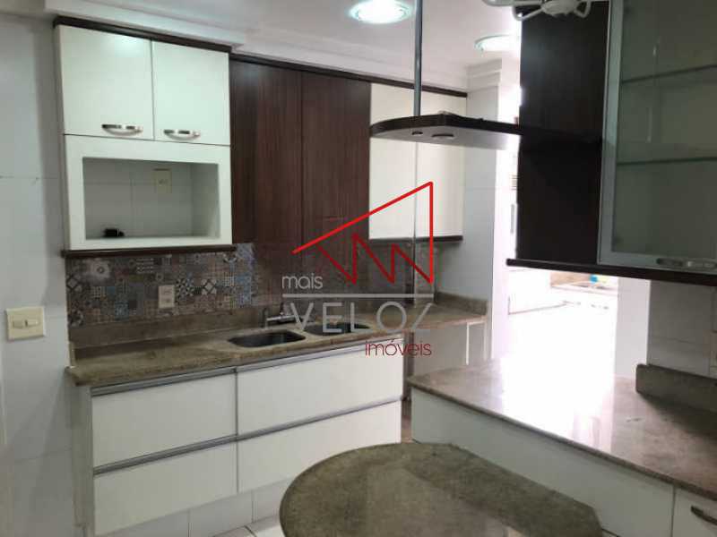 Apartamento à venda com 4 quartos, 143m² - Foto 10