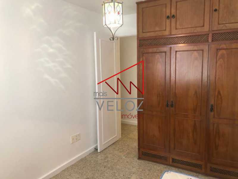 Apartamento à venda com 4 quartos, 143m² - Foto 8